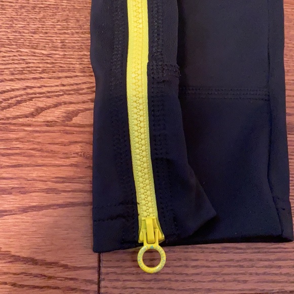 Adidas Stella sport capris workout pants - Picture 3 of 5